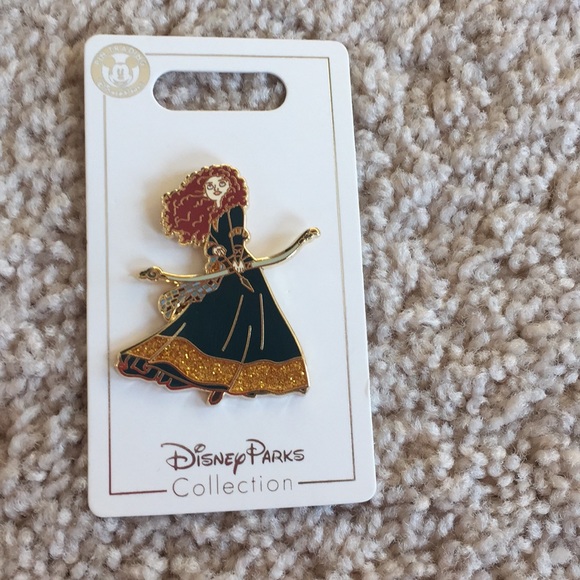 Disney Parks Merida Pin - Picture 4 of 4
